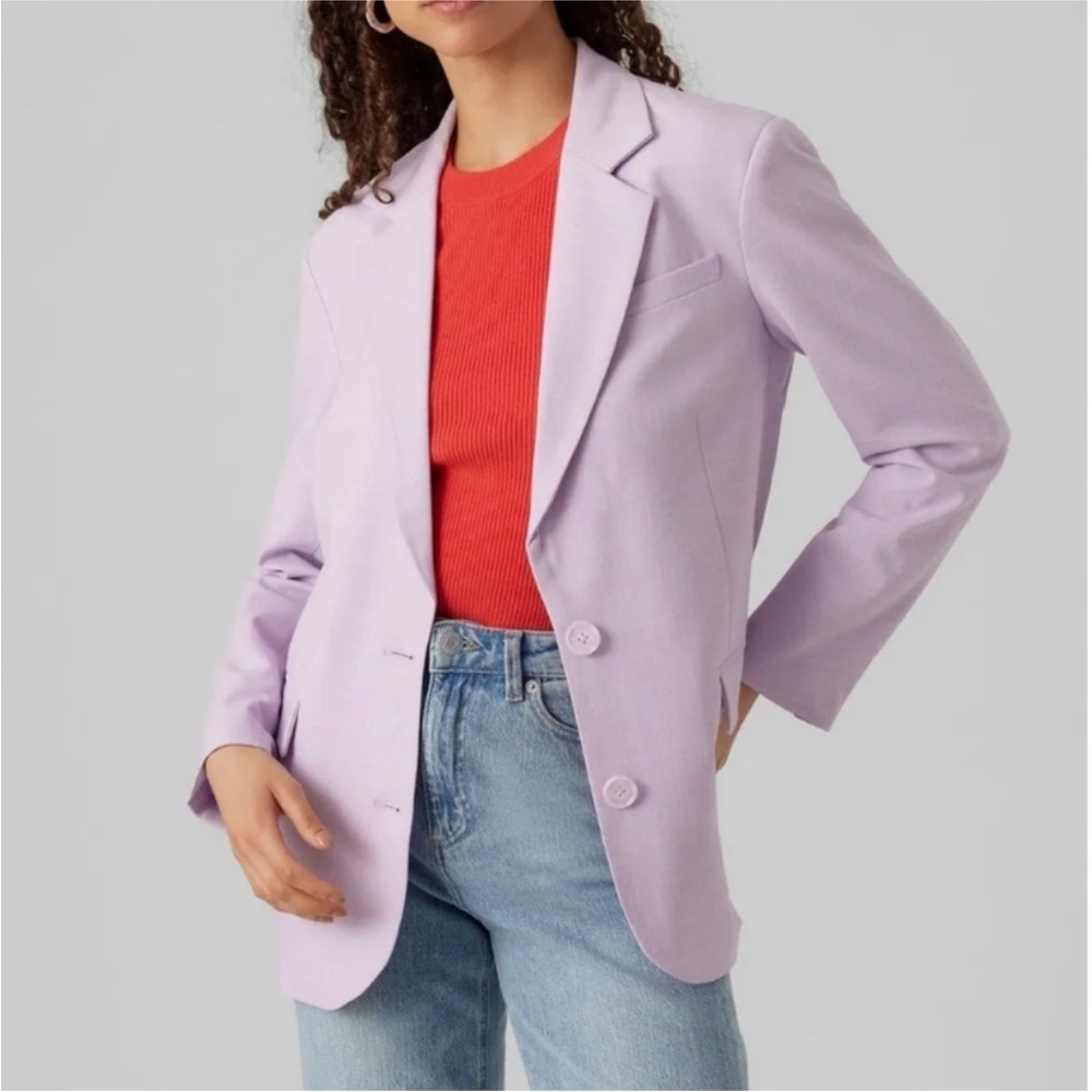 Vero Moda Purple Blazer with Tailored Fit and Notched Lapels